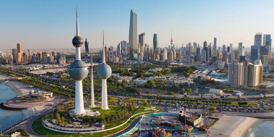 طقس
      الكويت
      المتوقع
      اليوم
      الجمعة..
      حار
      خلال
      النهار
      مائل
      للحرارة
      ليلاً
