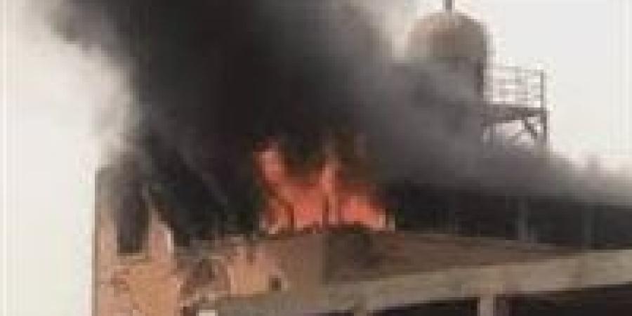 مشهد
      وطني
      عظيم
      لن
      يُنسى..
      شباب
      المسلمون
      يساعدون
      في
      إطفاء
      حريق
      كنيسة
      العذراء
      بـ
      الأقصر