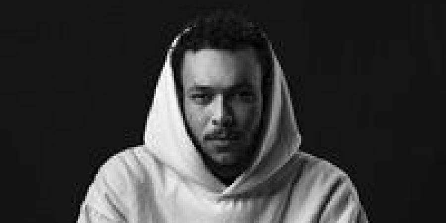 أنا
      مكروفلي
      من
      هدى
      المفتي..
      حقيقة
      تراك
      منسوب
      لـ
      ويجز