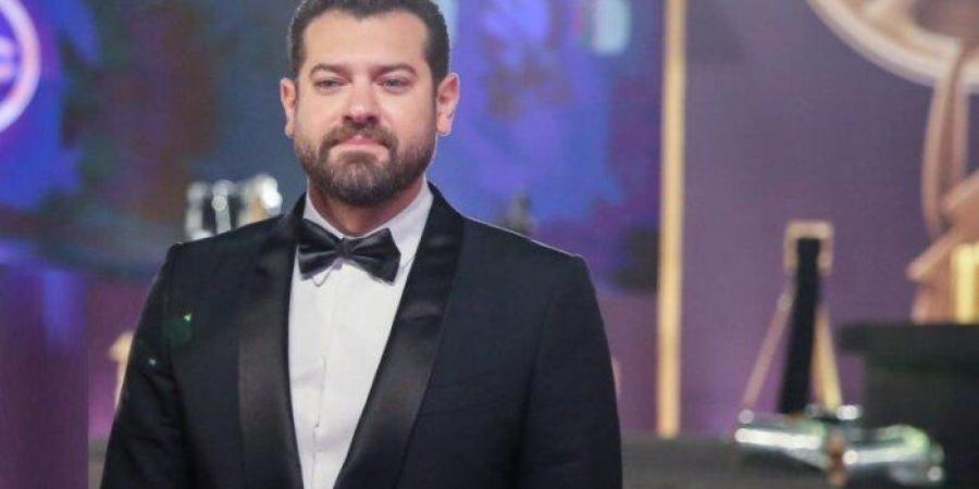 عمرو
      يوسف
      يترقب
      عرض
      "درويش"
      و"السلم
      والتعبان
      2"
      في
      صيف
      2025