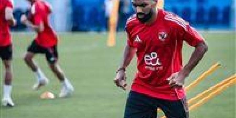 حسين
      الشحات:
      الأهلي
      ليس
      غريبا
      على
      كأس
      العالم
      للأندية..
      وننتظر
      حضور
      الجماهير
      في
      المدرجات