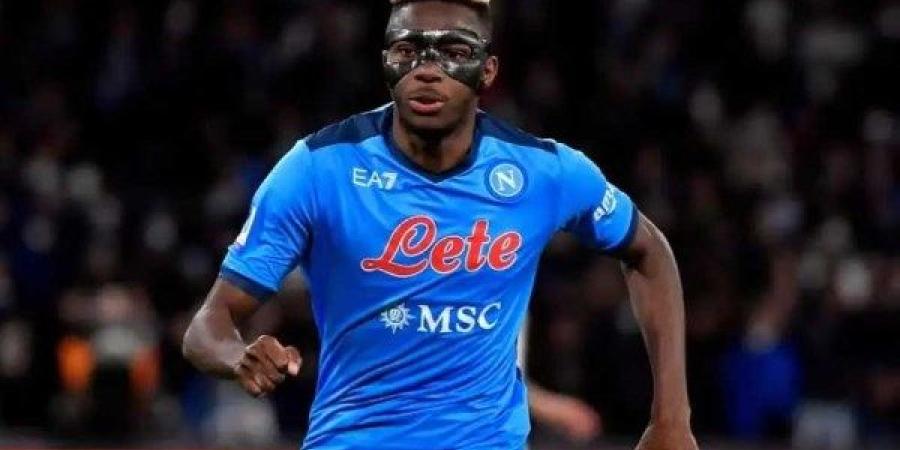 رغم الراتب الضخم.. أوسيمين يرفض عرض الهلال السعودي
