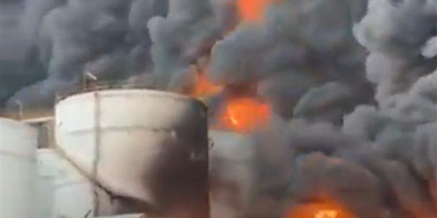 إعلام
      إسرائيلي:
      اندلاع
      حريق
      في
      ...