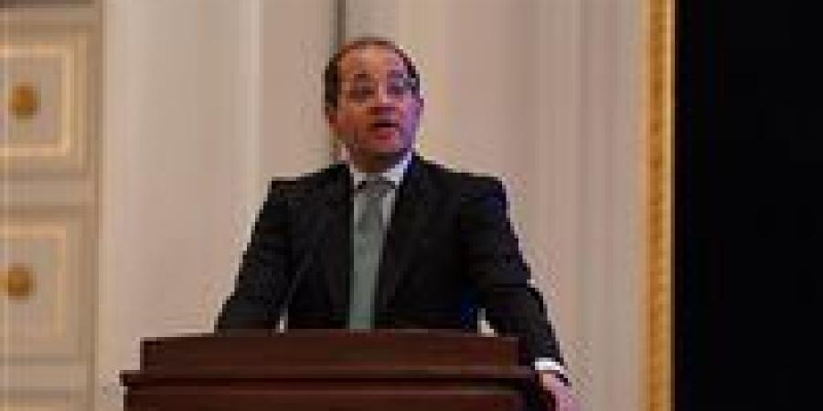 وزير
      المالية
      يكشف
      تفاصيل
      الموازنة
      الجديدة