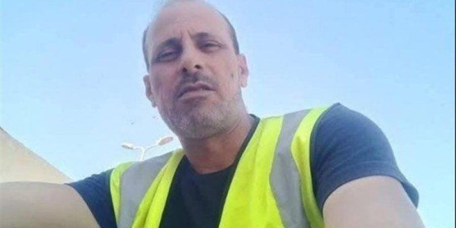 رئيس
      الوزراء
      المصري
      ينعي
      بطل
      حريق
      محطة
      بنزين
      العاشر
      ويوجه
      بمكافأة
      ومعاش
      استثنائي
      لأسرته