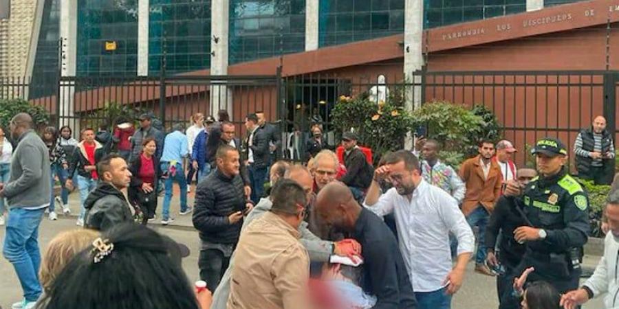 إصابة
      مرشح
      رئاسي
      كولومبي
      بالرصاص