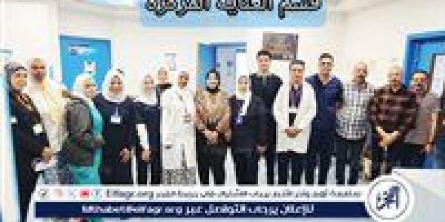 المشرف
      العام
      على
      مستشفيات
      أمانة
      المراكز
      الطبية
      المتخصصة
      بالإسكندرية
      تتابع
      حالة
      شاب
      حرجة