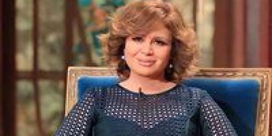 «مش
      الحجة
      أفضل
      من
      الساحل!»..
      إلهام
      شاهين
      ترد
      على
      متابعة
      انتقدت
      صورها
      في
      المصيف