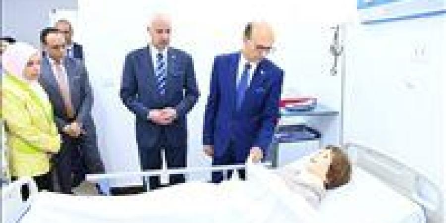 مستشفيات
      جامعة
      أسيوط
      تواصل
      ...
