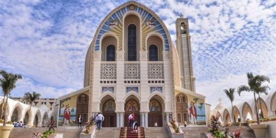 33
      يومًا
      من
      الزهد
      الروحي..
      رحلة
      صوم
      الرسل
      في
      الكنيسة
      القبطية