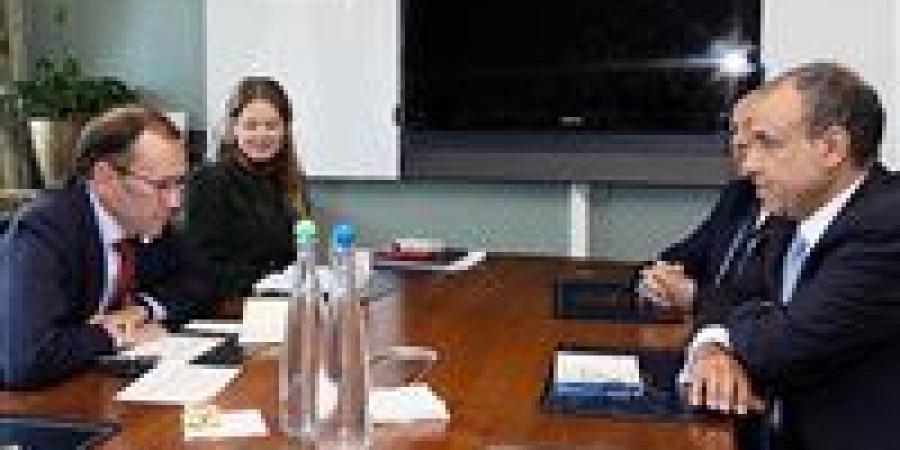 وزير
      الخارجية
      يبحث
      مع
      نظيره
      النرويجي
      العلاقات
      الثنائية
      والموضوعات
      الإقليمية
      المشتركة