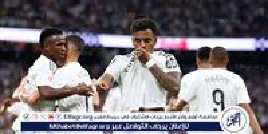 ريال
      مدريد
      يقرر
      التضحية
      بنجمين
      بارزين
      قبل
      انطلاق
      الموسم
      الجديد