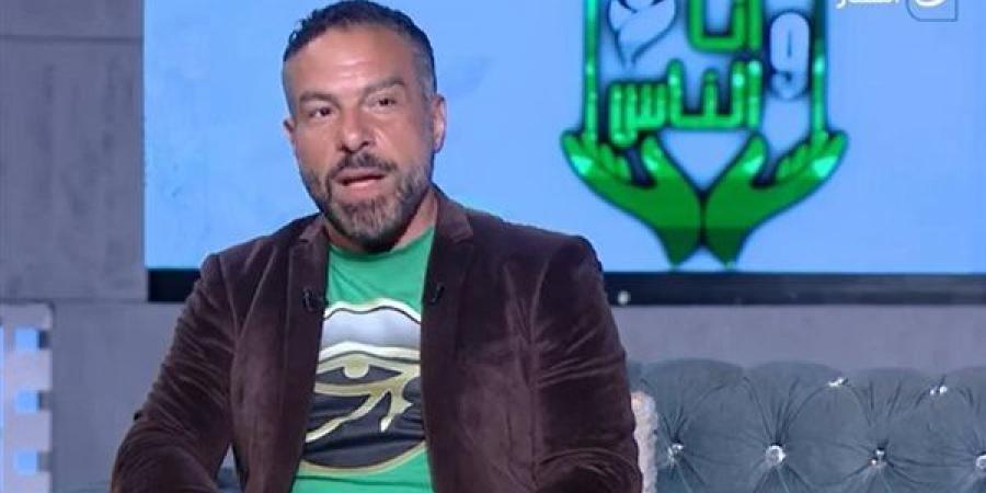 محمد
      خميس:
      المصريون
      القدماء
      بنوا
      الأهرامات
      بأدوات
      بسيطة
      ومعرفة
      هندسية
      متقدمة