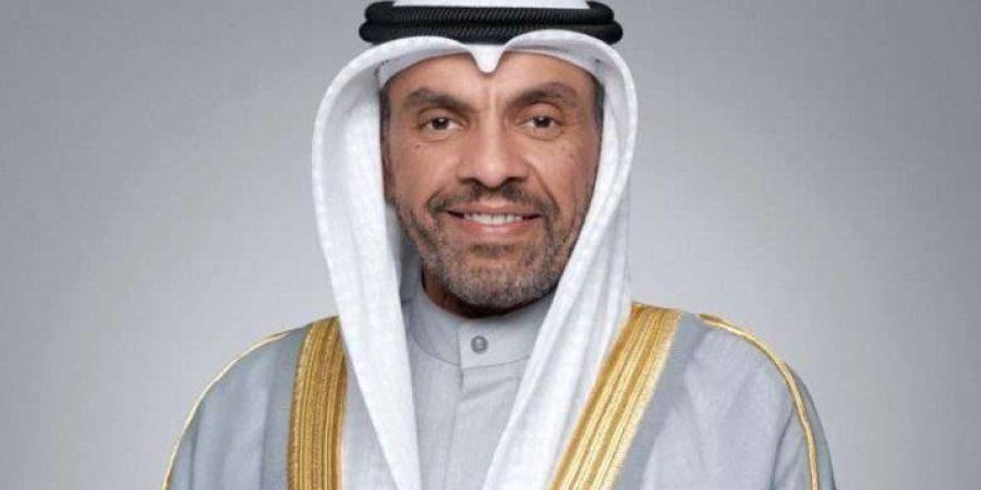 وزير
      الخارجية
      الكويتي
      يبحث
      مع
      نظيره
      البحريني
      مستجدات
      الأوضاع
      في
      المنطقة