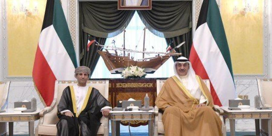 ولي
      العهد
      الكويتي
      يستقبل
      ممثل
      الأمين
      العام
      للأمم
      المتحدة
      في
      العراق