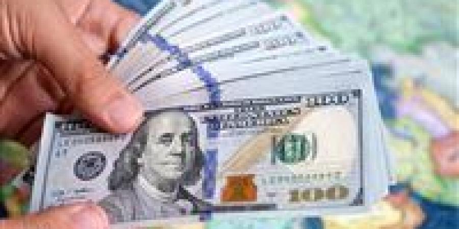 هل
      يتأثر
      سعر
      الدولار
      بالحرب
      بين
      إيران
      وإسرائيل؟..
      خبير
      اقتصادي
      يوضح