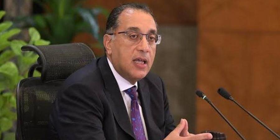 رئيس
      الوزراء:
      القطاع
      الخاص
      هو
      ...