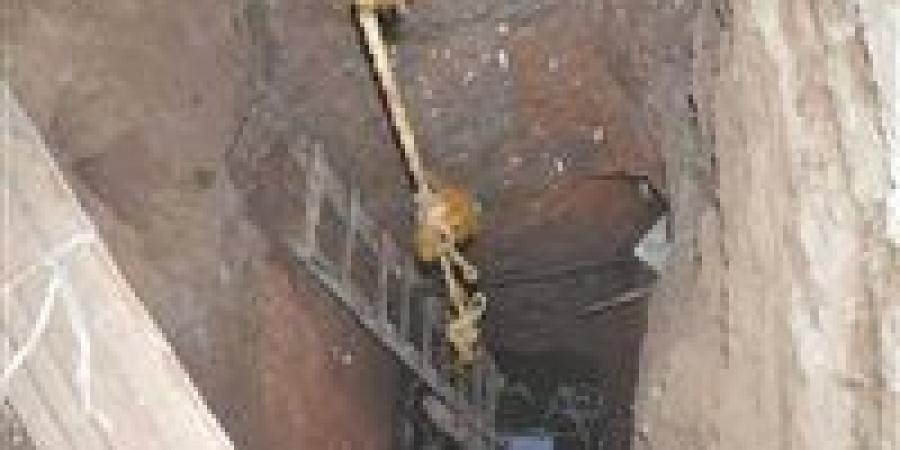 تفاصيل
      مصرع
      شاب
      صعقًا
      بالكهرباء
      أثناء
      التنقيب
      عن
      الآثار
      في
      بولاق
      الدكرور