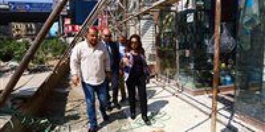 بتكلفة
      38
      مليون
      جنيه
      ..
      وزيرة
      التنمية
      تتفقد
      أعمال
      تنفيذ
      المرحلة
      الأولى
      من
      تطوير
      سوق
      العتبة
      بالقاهرة